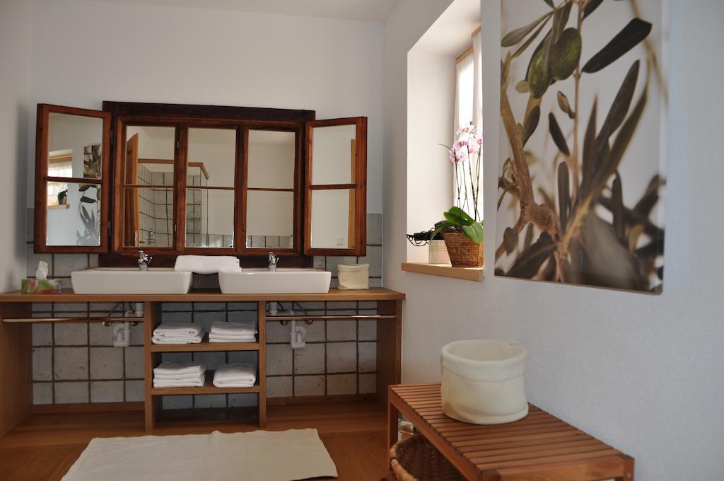 Exklusiv Apartment Scheichl Unterach am Attersee Habitación foto
