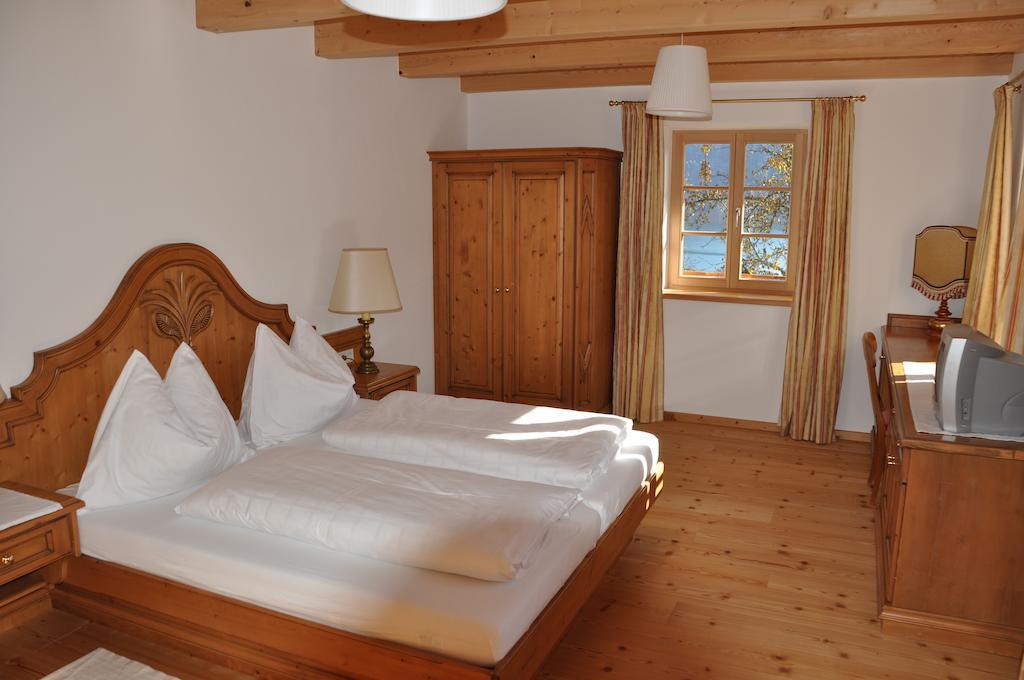 Exklusiv Apartment Scheichl Unterach am Attersee Habitación foto